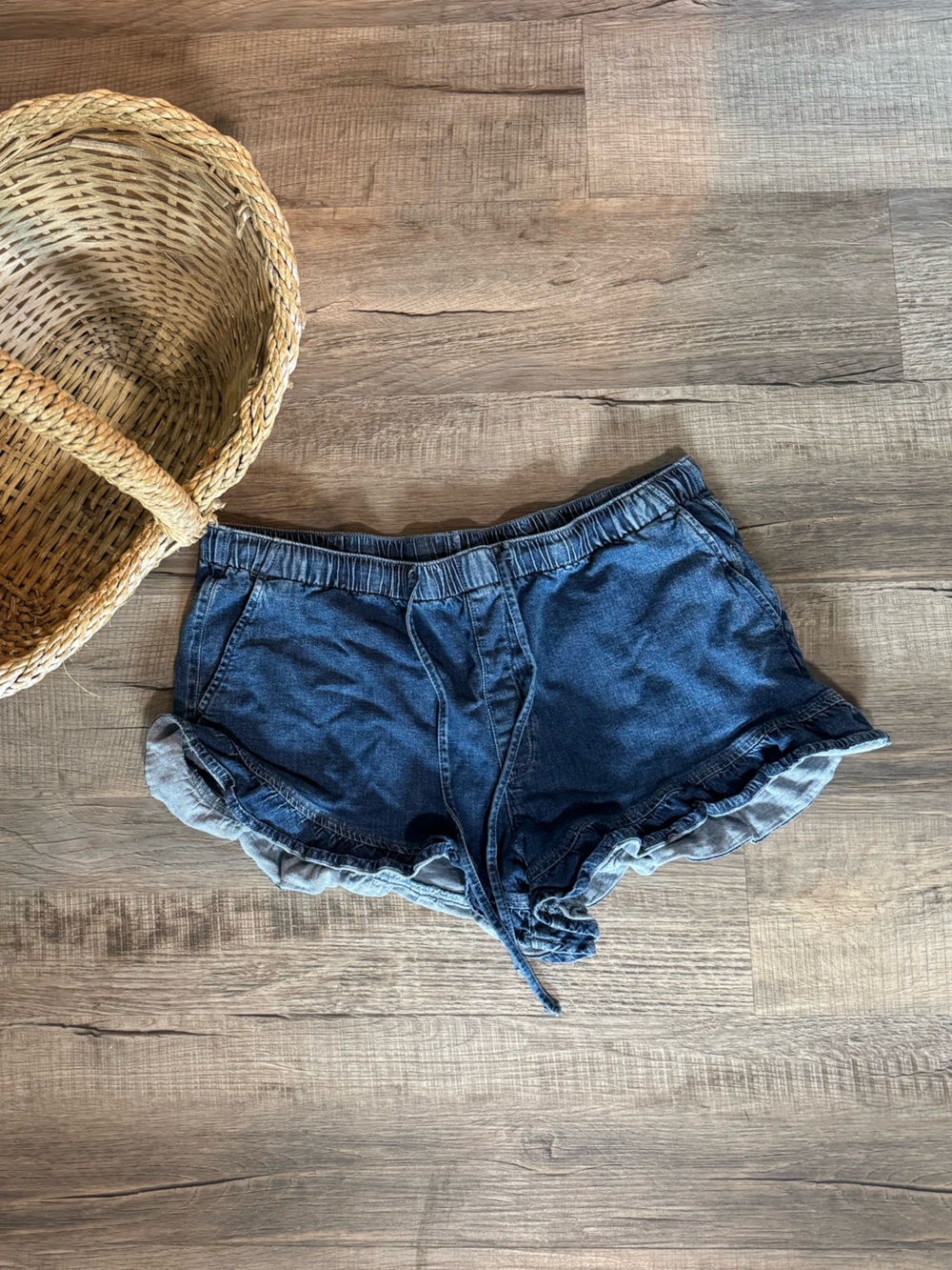 American Eagle Outfitters Dark Denim Strapless Bandeau Top